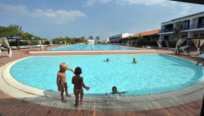 Hotel Santa Sabina piscina